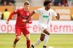 开云体育直播-斯图加特客场大胜，提升排名的简单介绍