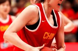 开云平台-重庆女篮逆袭成功，夺得关键胜利