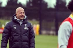 开云体育官方网站-关于利兹联客场挑战斯托克城，争取三分的信息