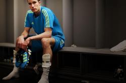 开云官方app入口-南美足球的战术铁幕，从智利压制加纳的经典战役，到李刚仁欧冠决赛的亚洲风暴