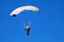 开云在线直播-南美风暴席卷欧洲，恩佐单骑救主，玻利维亚单节狂潮击溃奥地利