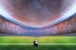 开云体育中国官网-F1新赛季揭幕战之夜，塔图姆全程高能输出，当速度与激情在赛道与球场同时点燃