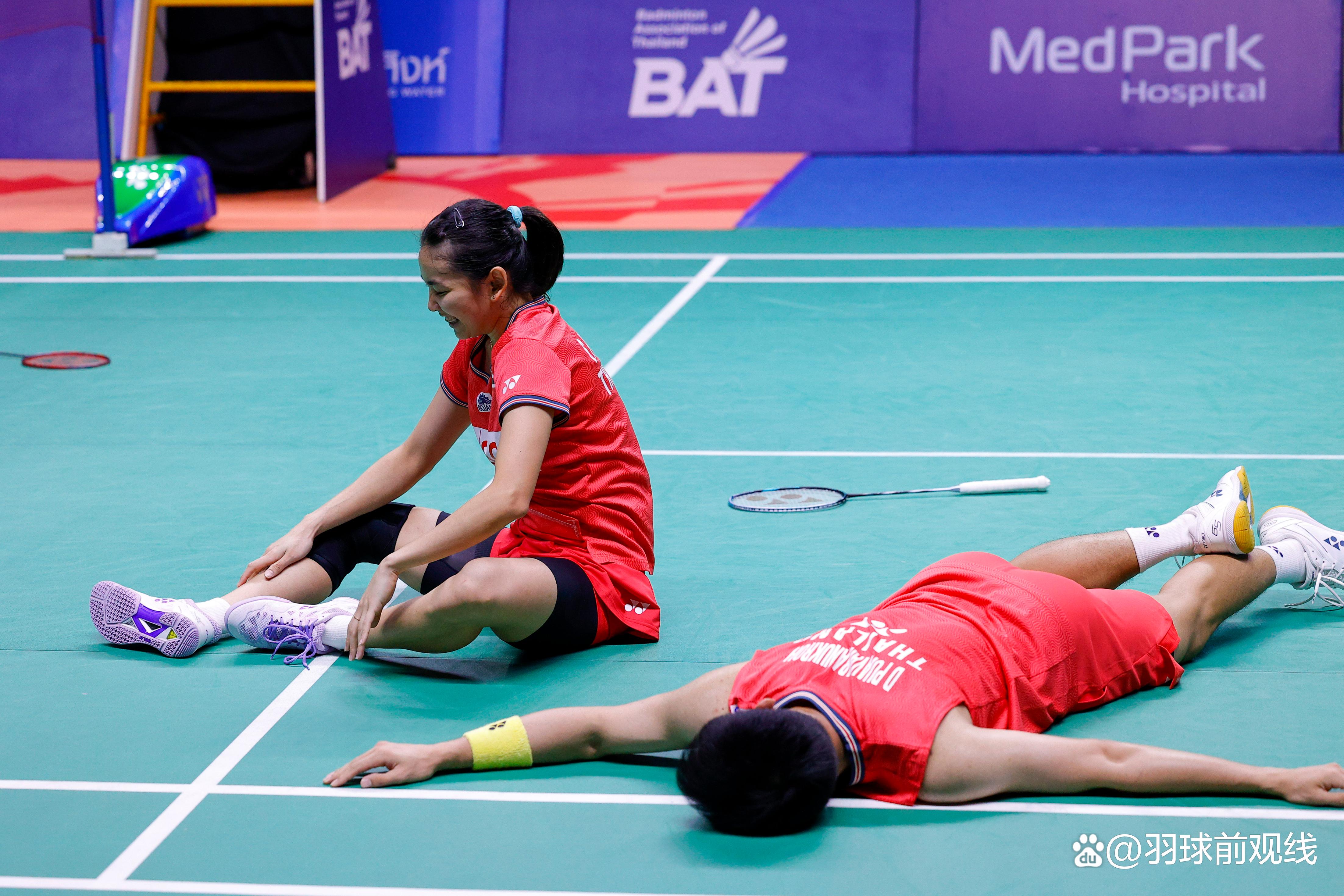 包含泰国羽毛球队血洗中国羽毛球队，辛杜统治全场的词条