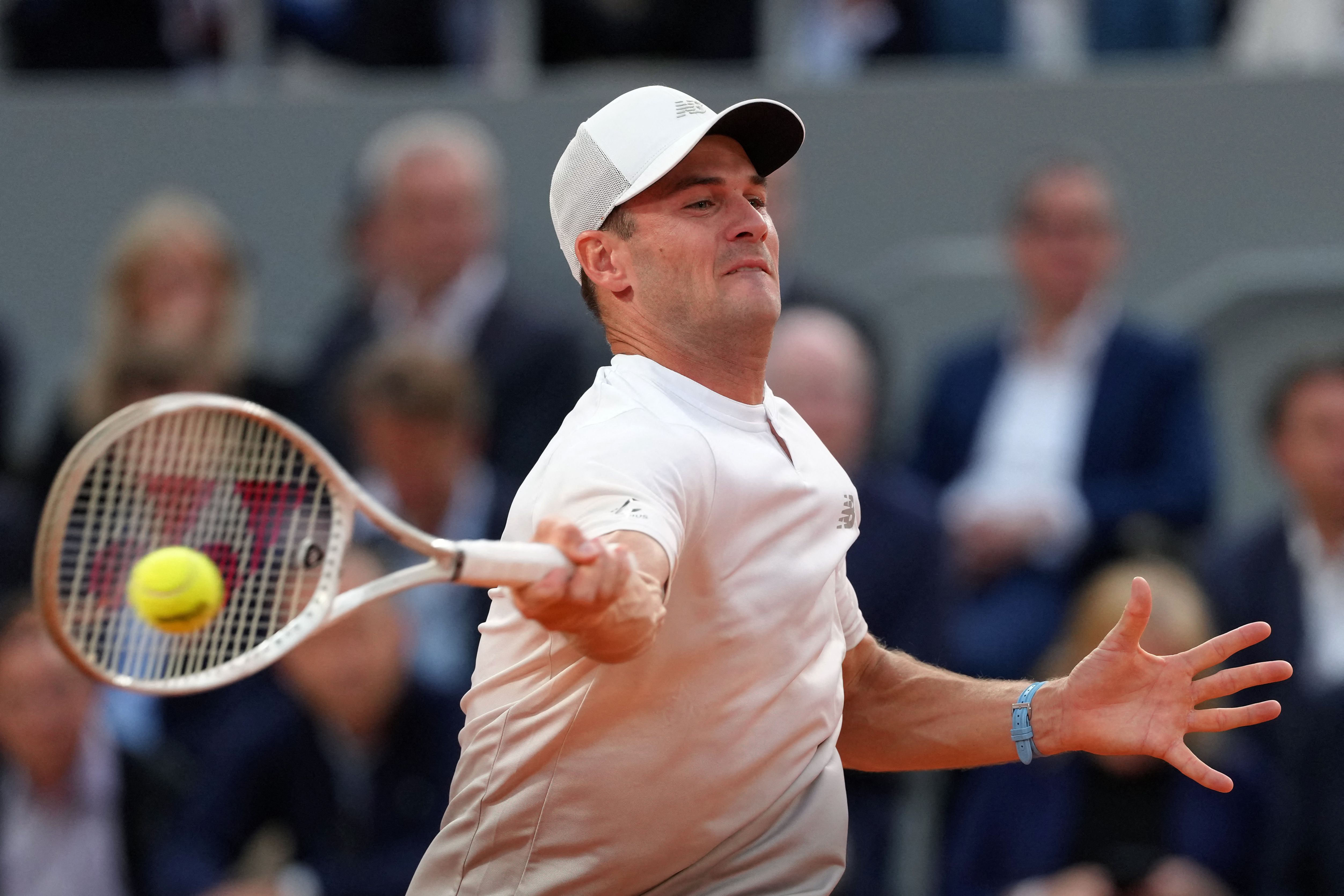 意大利网球队逆转法国网球队,阿尔卡拉斯爆发神勇 意大利网球队逆转法国网球队,阿尔卡拉斯爆发神勇