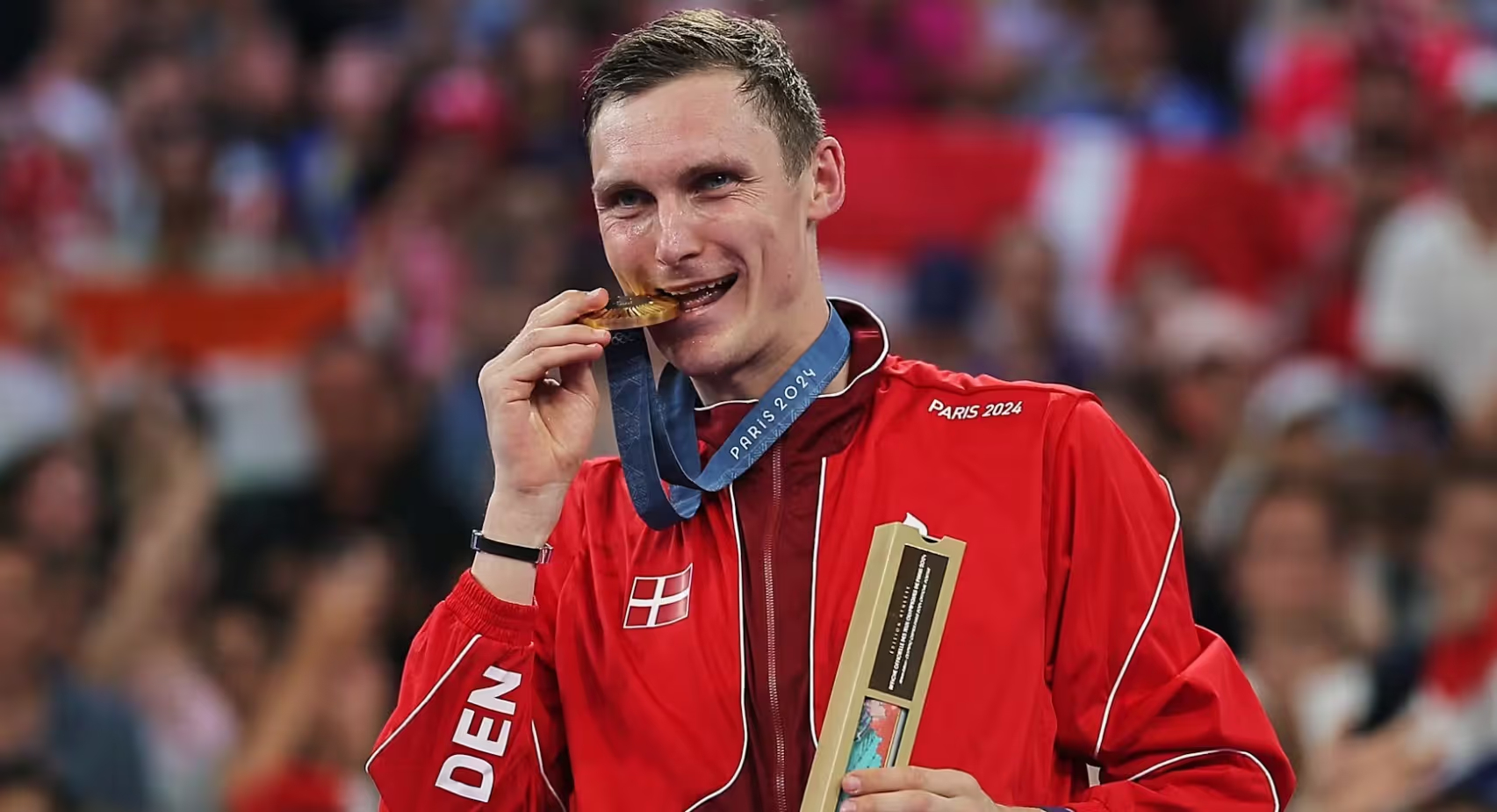 包含韩国羽毛球队逆转泰国羽毛球队，安赛龙爆发神勇的词条