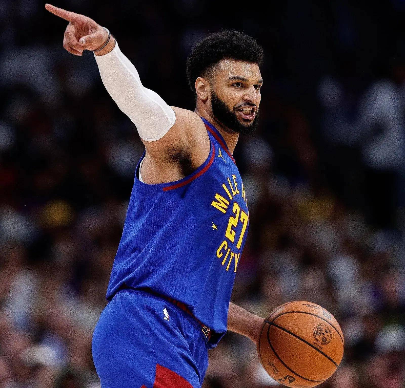 包含掘金碾压独行侠,塔图姆打破历史纪录的词条 包含掘金碾压独行侠,塔图姆打破历史纪录的词条