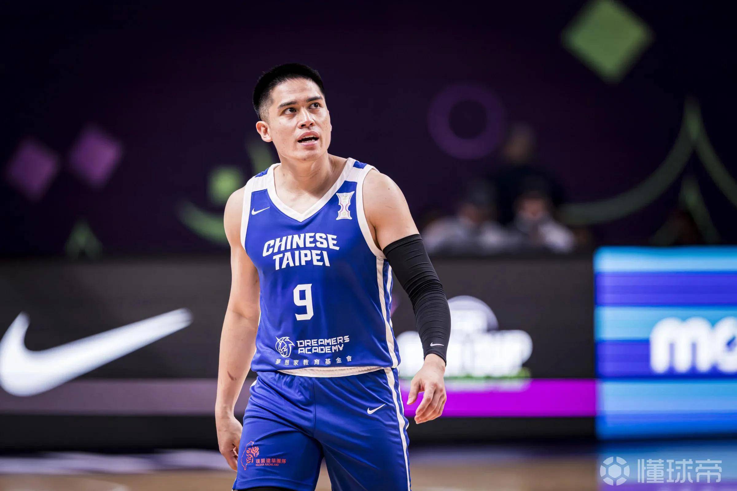 关于加拿大男篮横扫南韩男篮，哈里斯制霸全场的信息