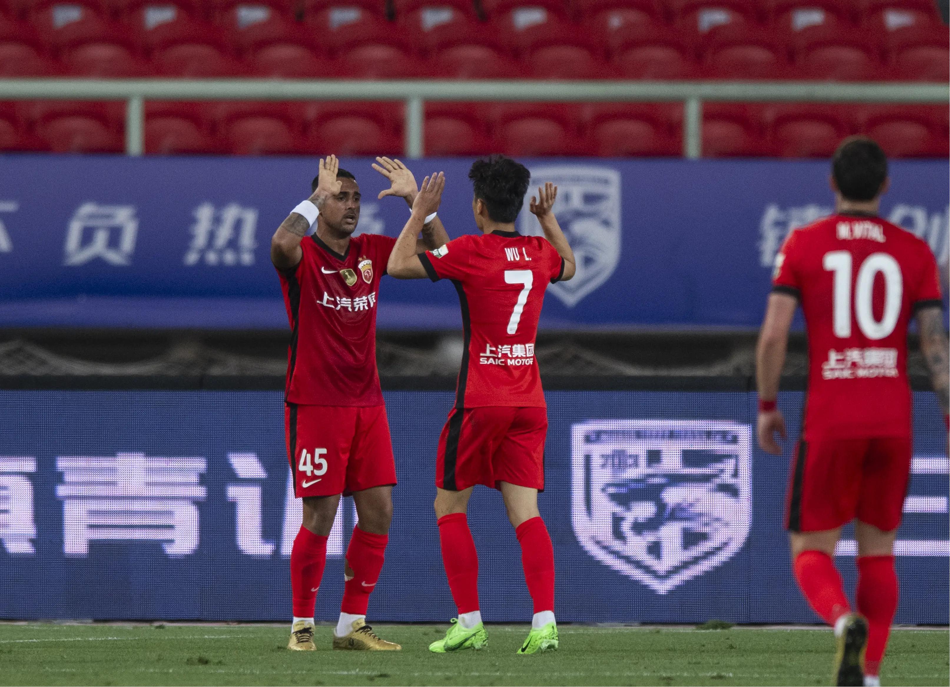 国安客场战胜上港,拓宽领先优势的简单介绍 国安客场战胜上港,拓宽领先优势的简单介绍