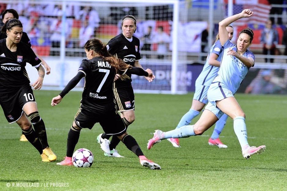 曼城女足-大胜斯托克城，领先积分榜的简单介绍