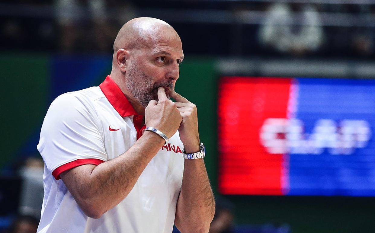 包含意大利男篮碾压塞尔维亚男篮，波特制霸全场的词条