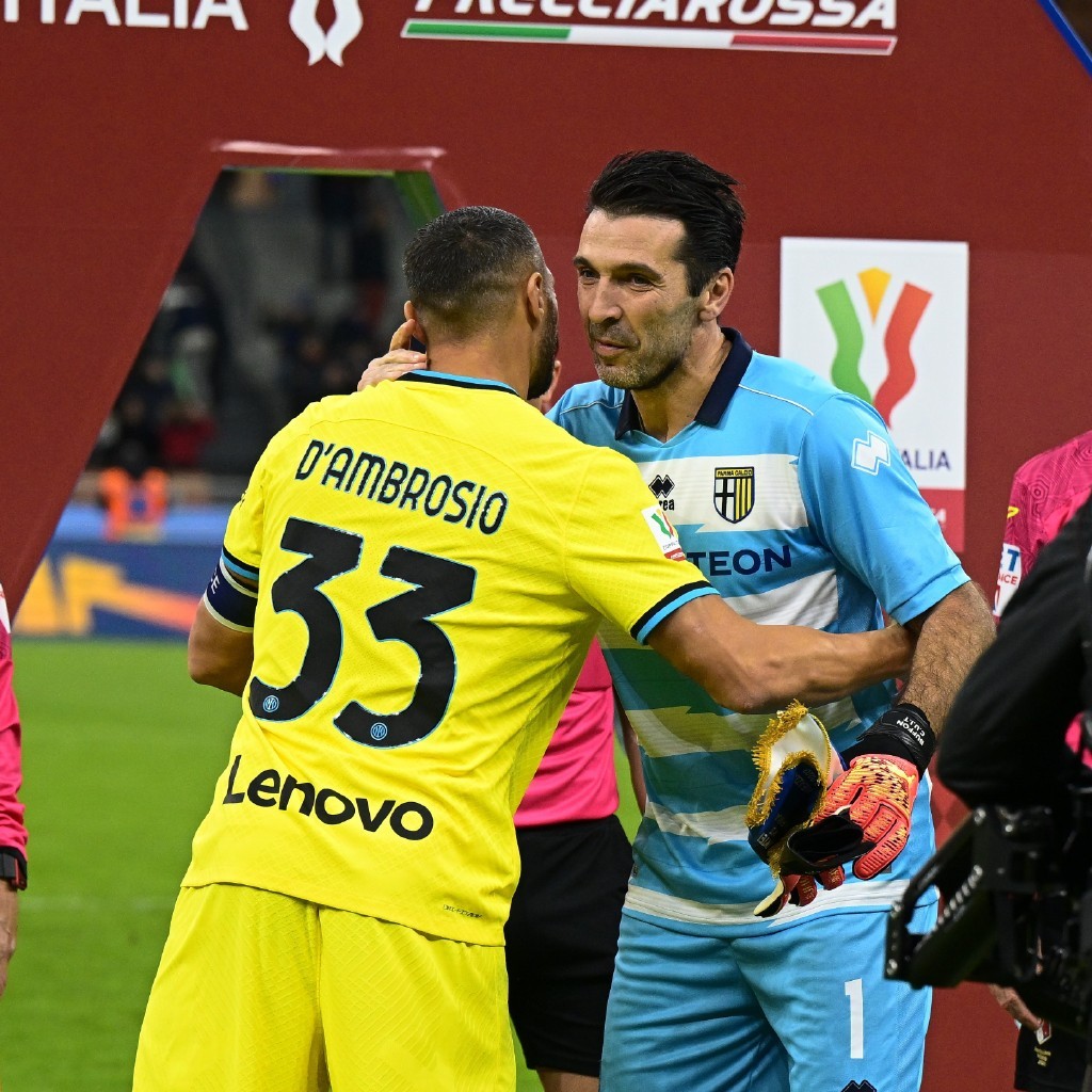 关于国际米兰鏖战那不勒斯，格纳布里惊艳世界的信息