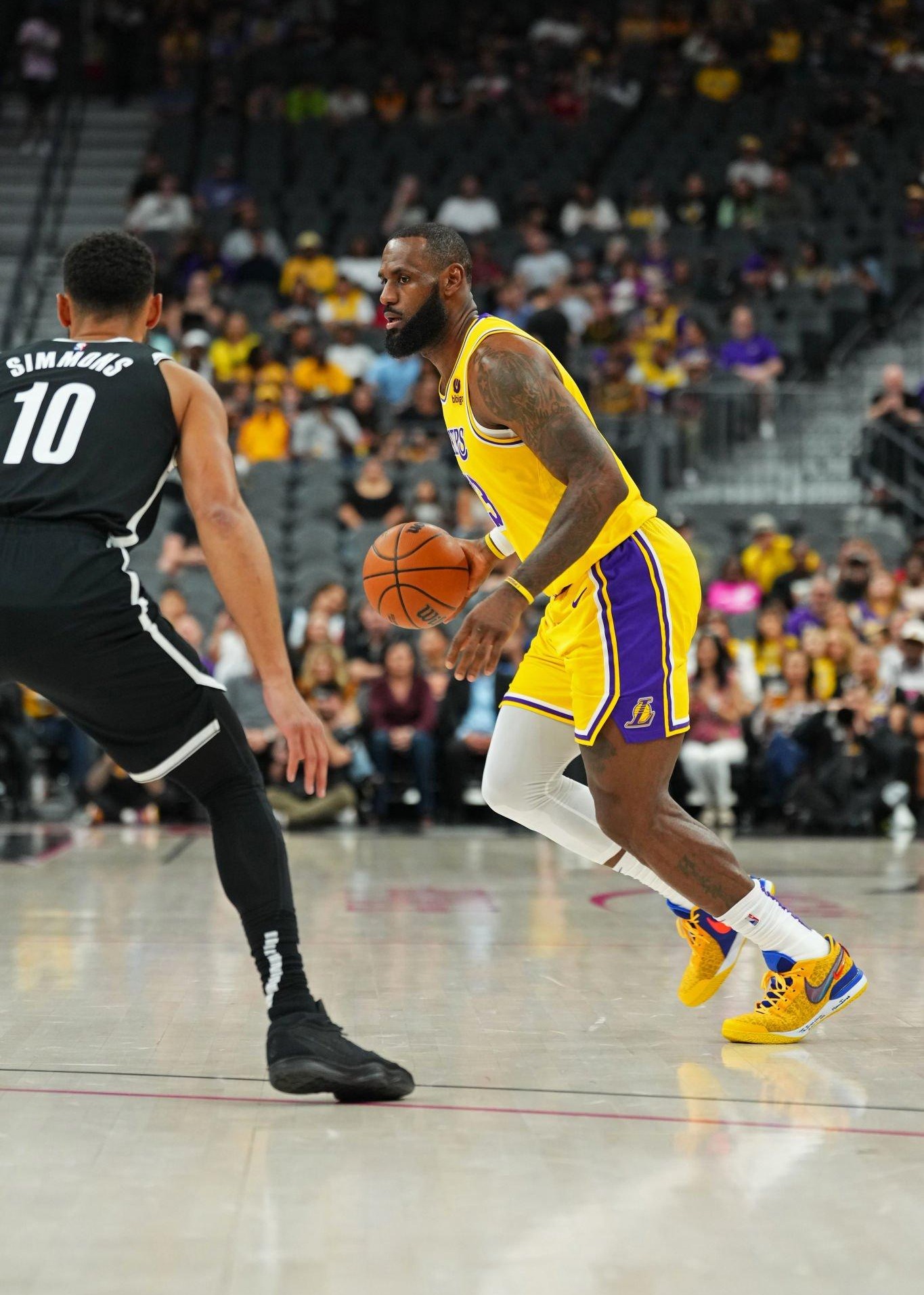 篮网完胜湖人B队，莫里斯关键制胜