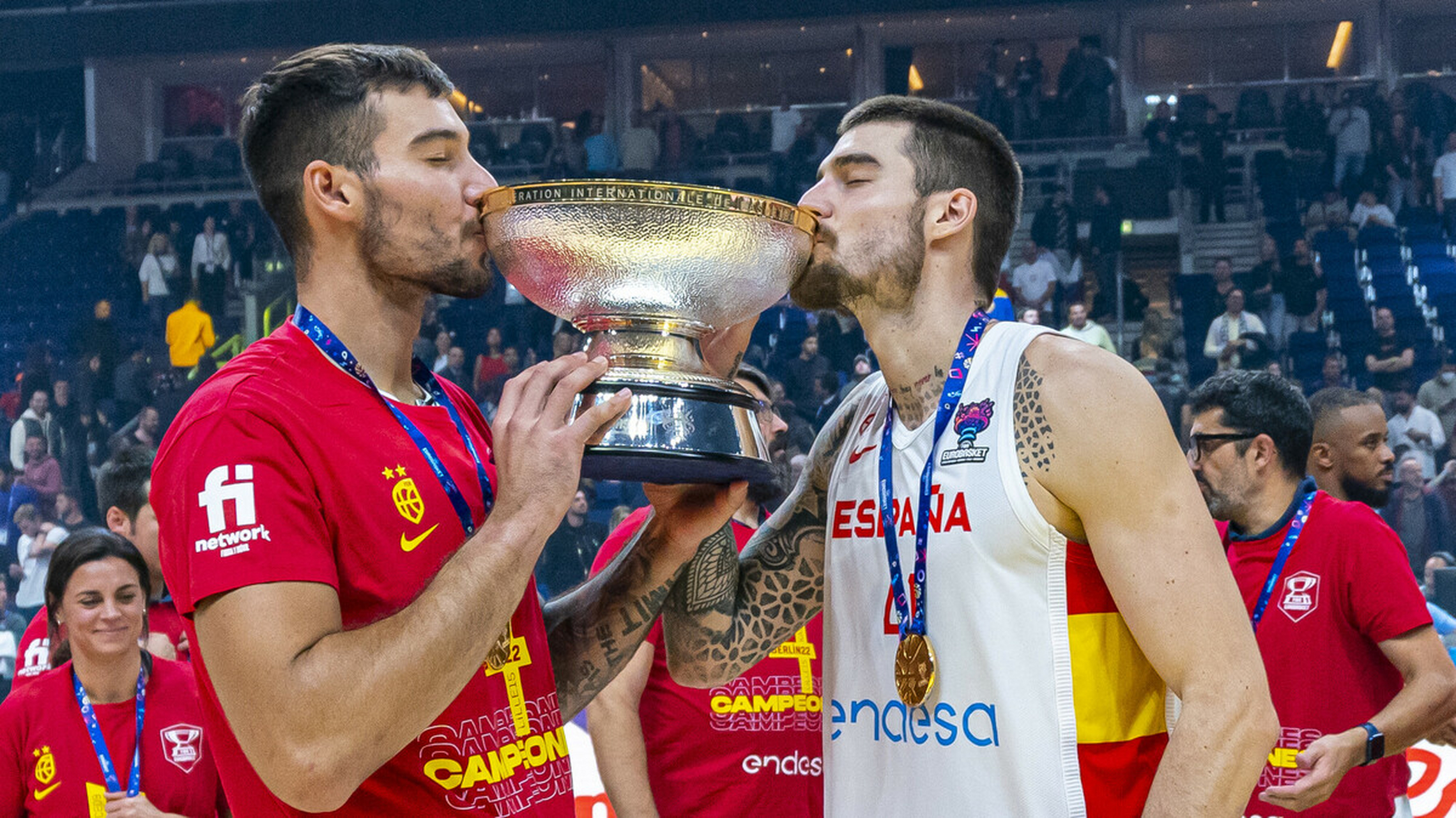 西班牙男篮碾压德国男篮，乔治·希尔高光表现的简单介绍