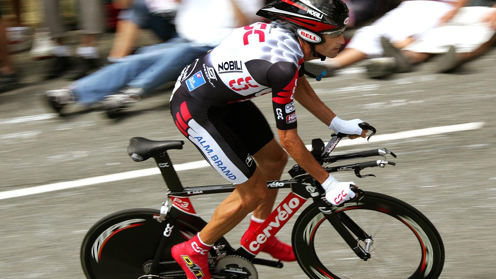 班凯罗攻防转换核心，骑士争冠战胜出尼克斯