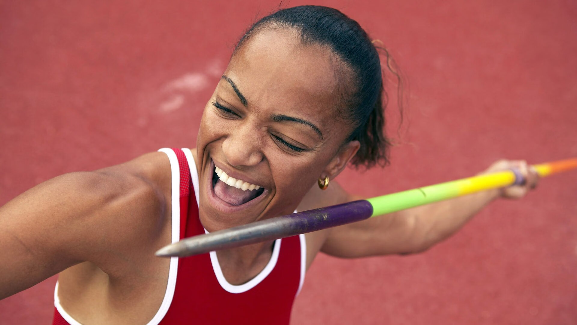 双线战场上的主宰者，快船窒息防守与武切维奇欧冠接管之夜